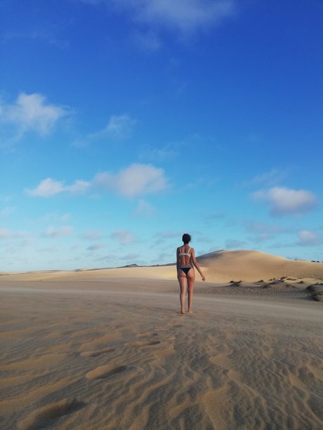 Romi Su rez ASMR nude pornstar images