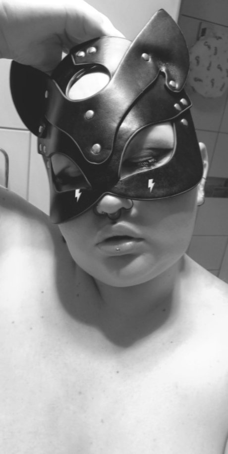 Mance high quality actress image