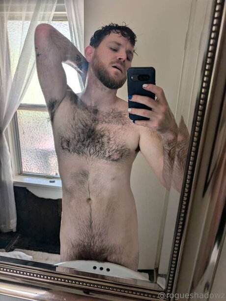 Rogue Shadow model nude pic