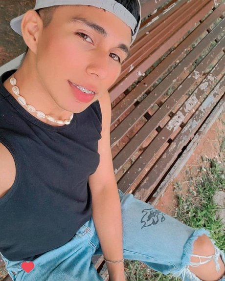 Hrodric model nude image