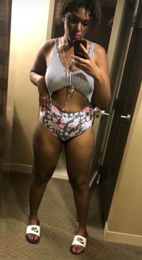 Tease queen_ model best pictures