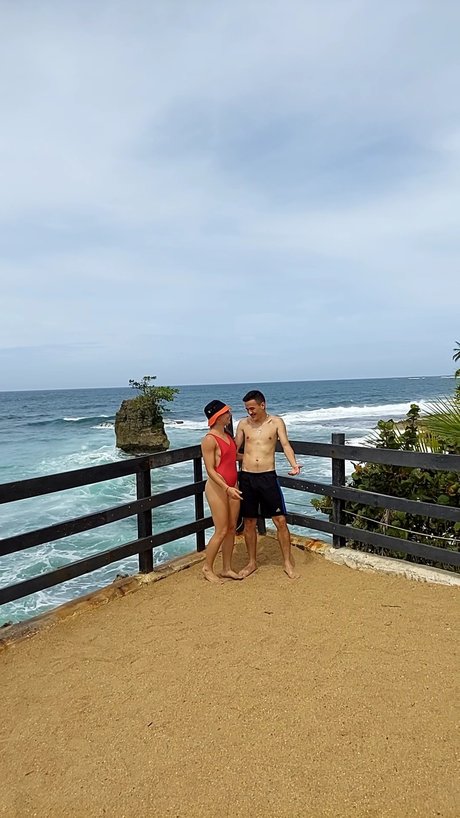 R amp ampJ The Rabbits beautiful actress image