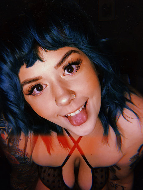 Riski Business star xxx images