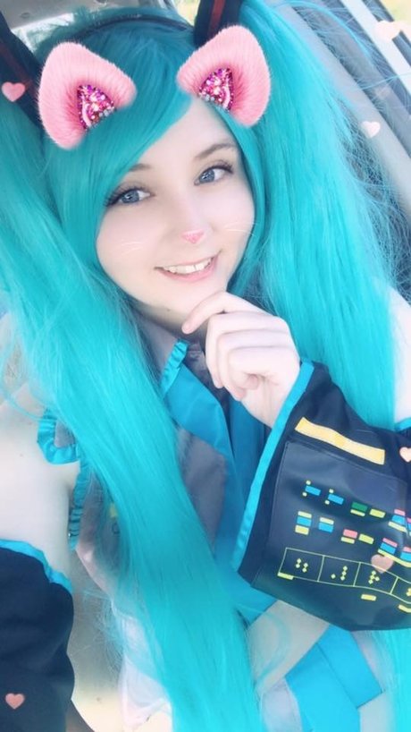 RinaMae star nudes photo