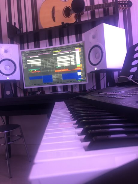 DJ Produtor Producer of E music pornstar perfect archive