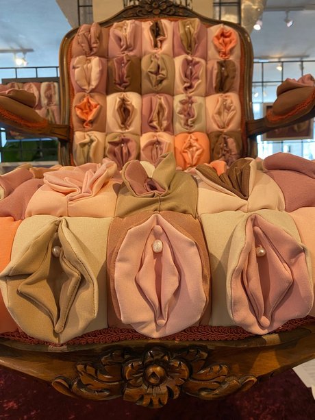 rieley_ model nice picture