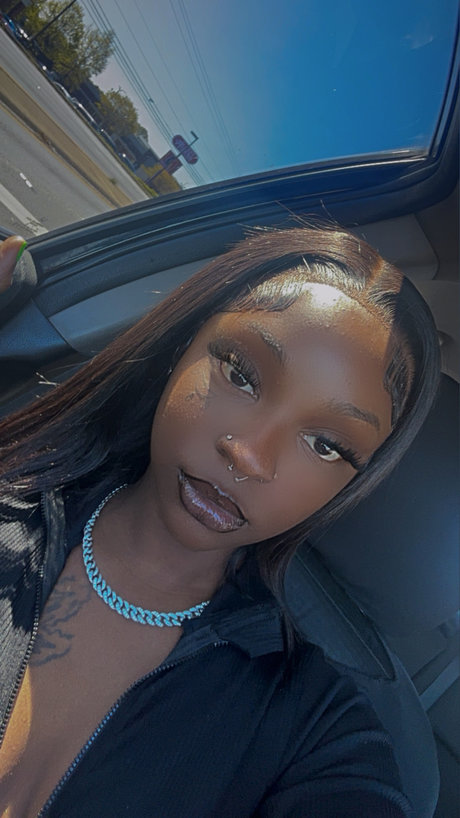 Robyn_ pornstar naked gallery