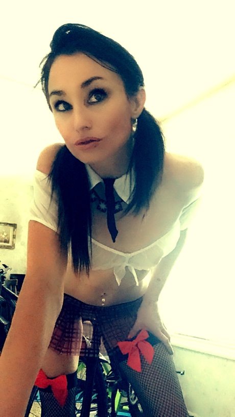 RubyLaneX star xxx gallery