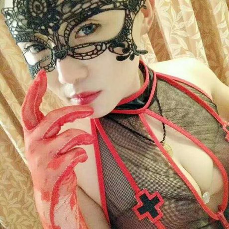 Ruby Cui nudes model galleries