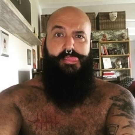 Rub n nudes model gallery