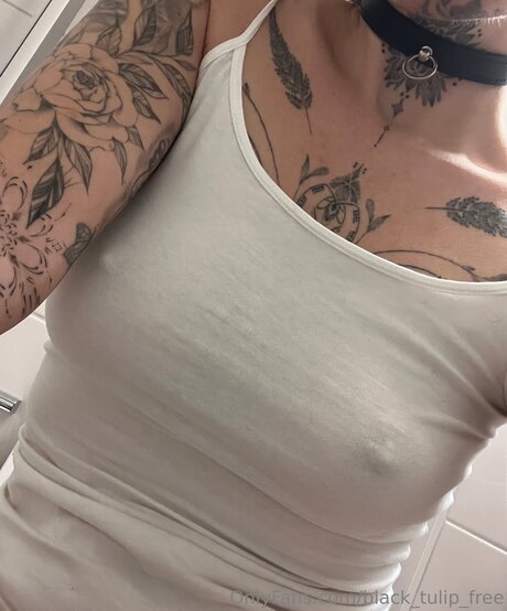 rubber tulip best actress img