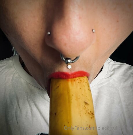 rubber tulip sex model picture