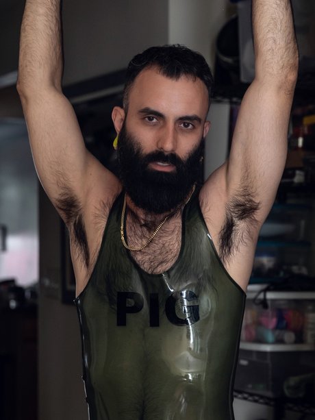 Rubbabeard pornstar high quality img