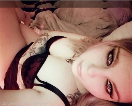 R amp ampS SexVidzz from Russ star nudes picture