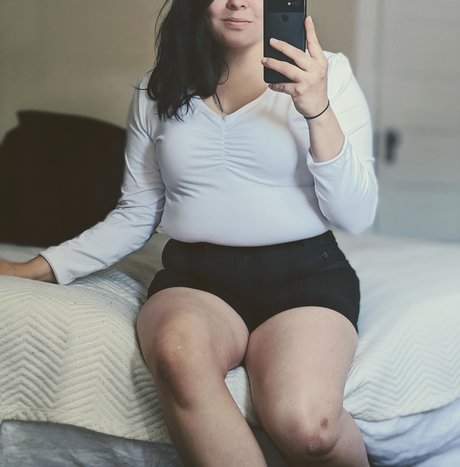 Royalthicness pretty pornstar pictures