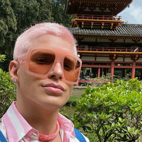 UhMatthew nice actress picture