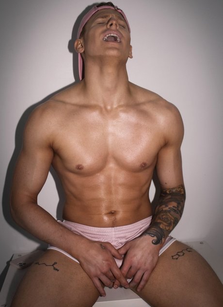 UhMatthew art pornstar pictures