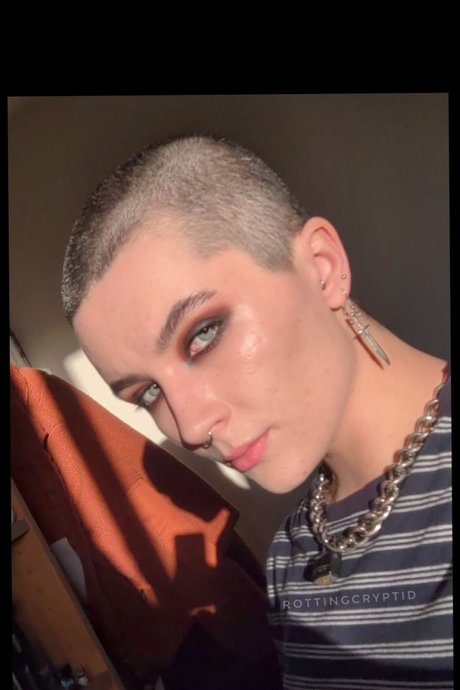 rottingcryptid porn actress image