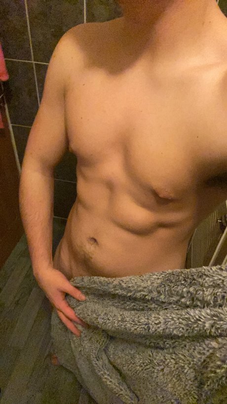 Ross Warne star naked images