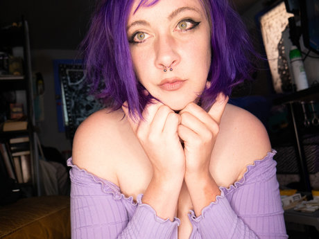 Sam Holo porn model galleries