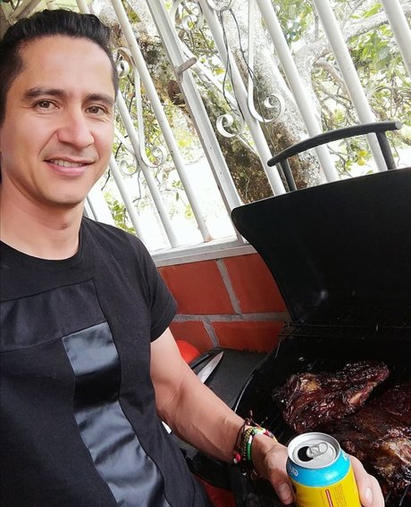 Charly Juan model img