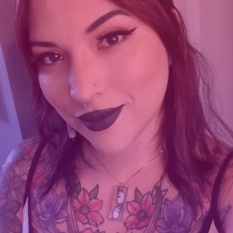 Salem Equinox model hot images