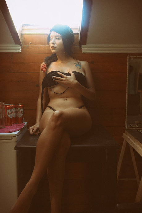 Bibi Sal_ sexy star galleries