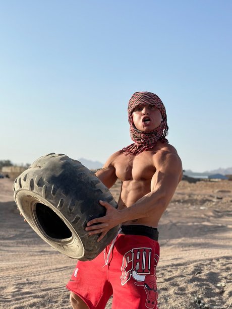 Esploratore di caverne porn star pictures