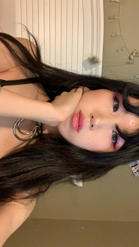 Sailor Esther pornstar image