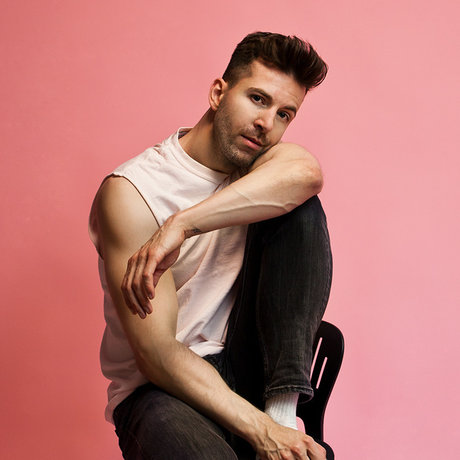 saiboTeur nice model picture