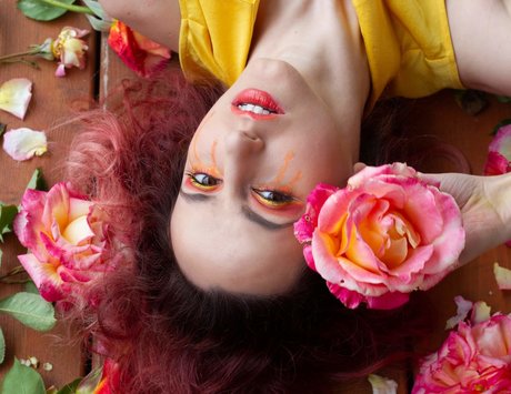 Sagebell erotic model pic