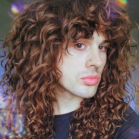 Sacha Rose Love star top photo