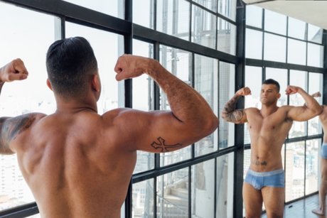 SAAM FREE_ model sexy image