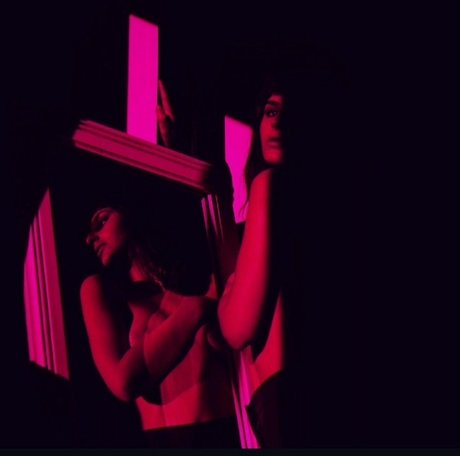 Silviana Maria star top photo