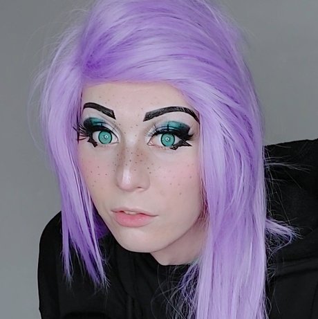 ryu nudes model image