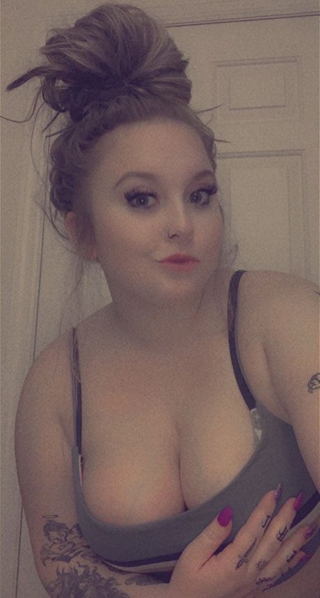 ryleigh pornstar free gallery