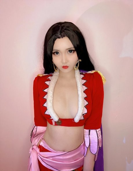 Azulachan star pornographic image