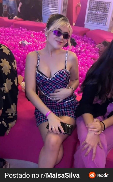 Maisa Silva star nice pictures