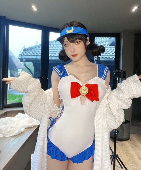 Yuji Koi hd actress pictures