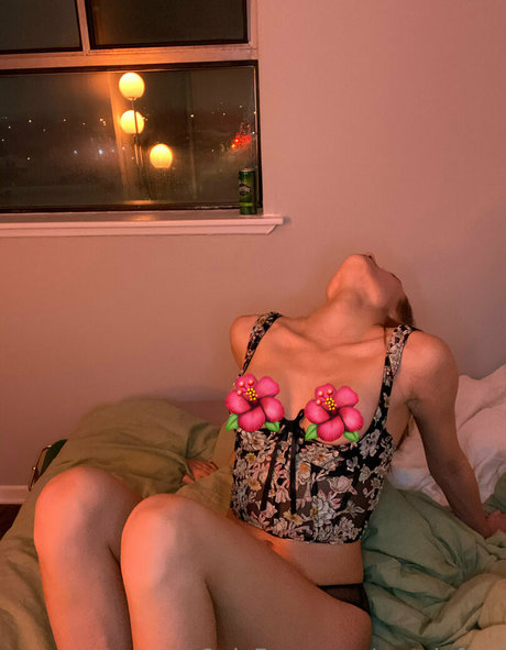 avayinfree star pretty picture