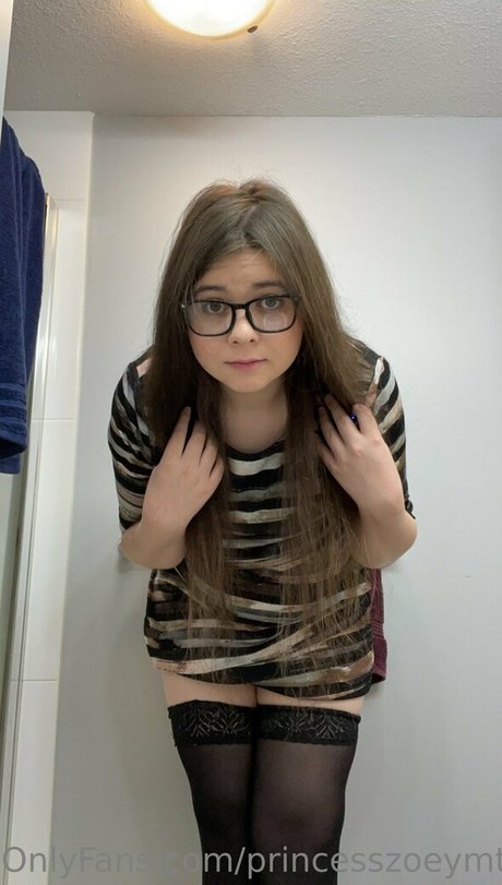 princesszoeymtf sexy model img