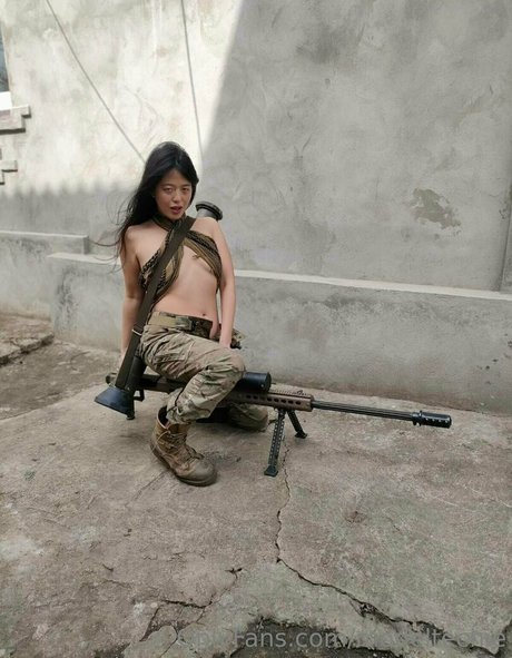 modeltechie exclusive star img