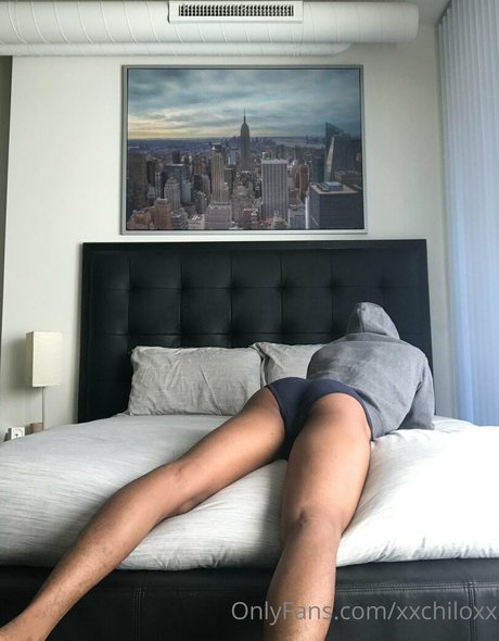 xx chilo model high quality image