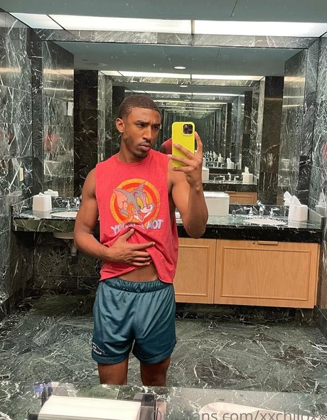 xx chilo art star gallery