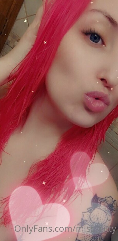 miss kitty sexy model photo