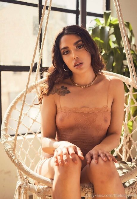 theluckyslut pornstar nice pictures