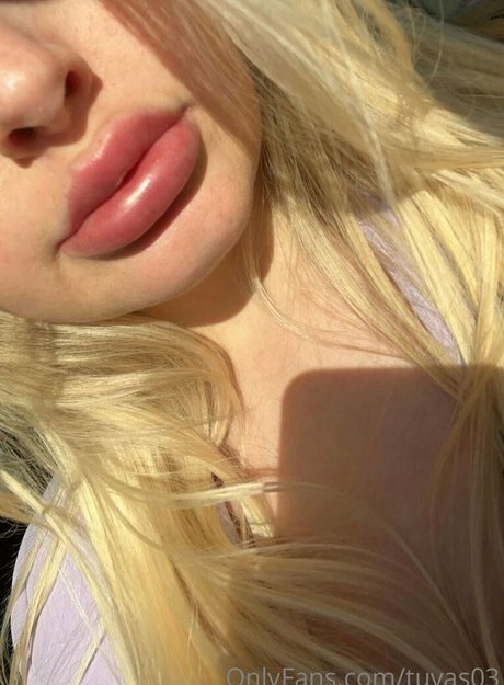 tuvas03 pornographic actress images