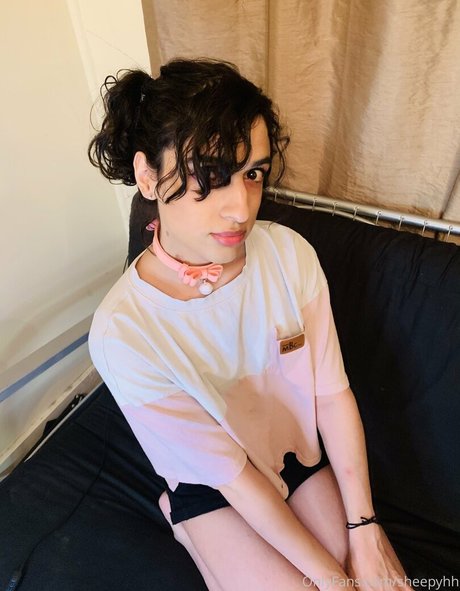 SheepIRL model sexy image