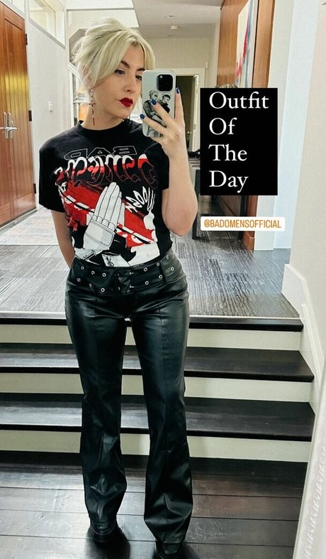 Rebecca Ford pretty star pic