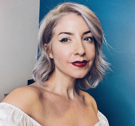 Rebecca Ford model sexy picture